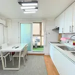 Sunny Tarrace House - Hongdae Station 2Min Walk